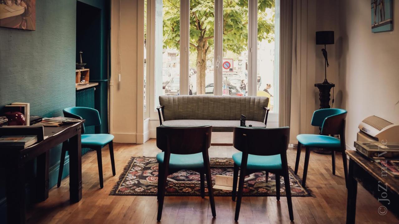 Grand Hotel De La Poste - Lyon Sud - Vienne Bagian luar foto