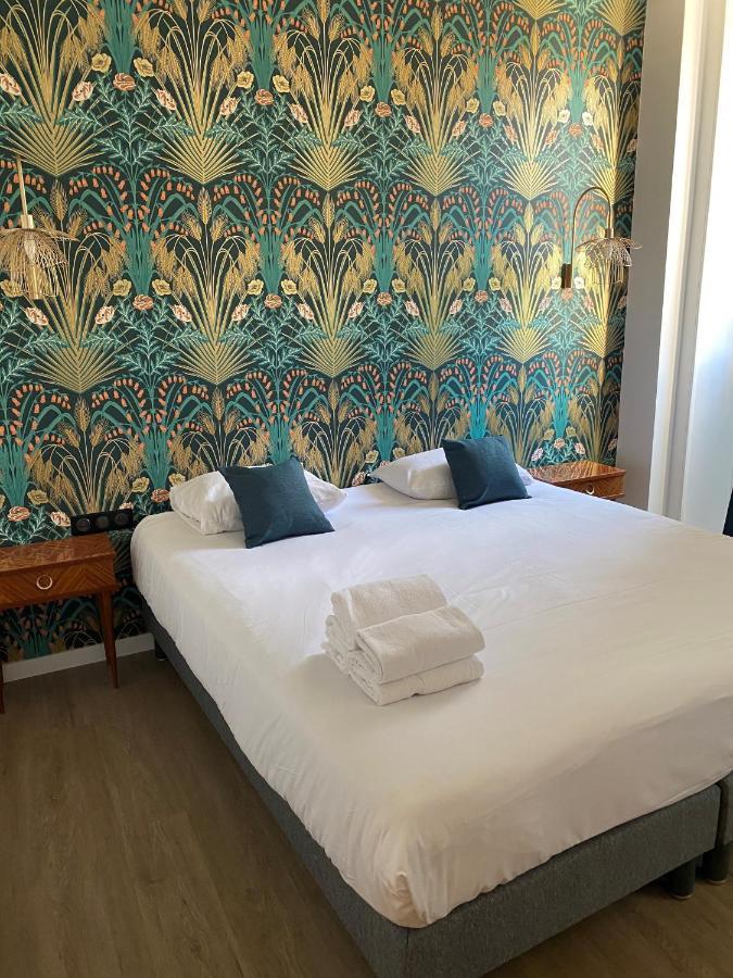 Grand Hotel De La Poste - Lyon Sud - Vienne Bagian luar foto